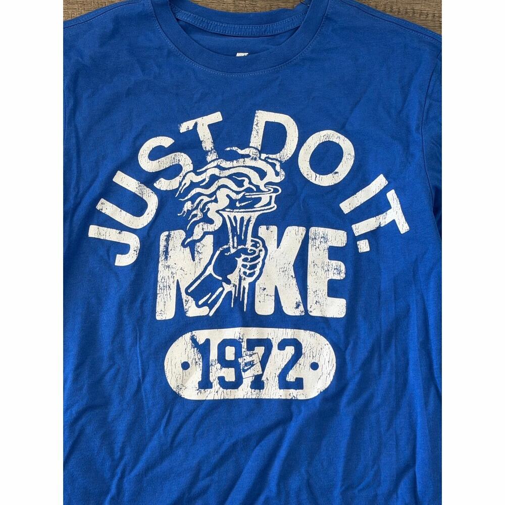 NWT Nike T-Shirt Just Do It Crew Neck Short Sleeve Regular Fit Blue White Size M - Picture 5 of 7